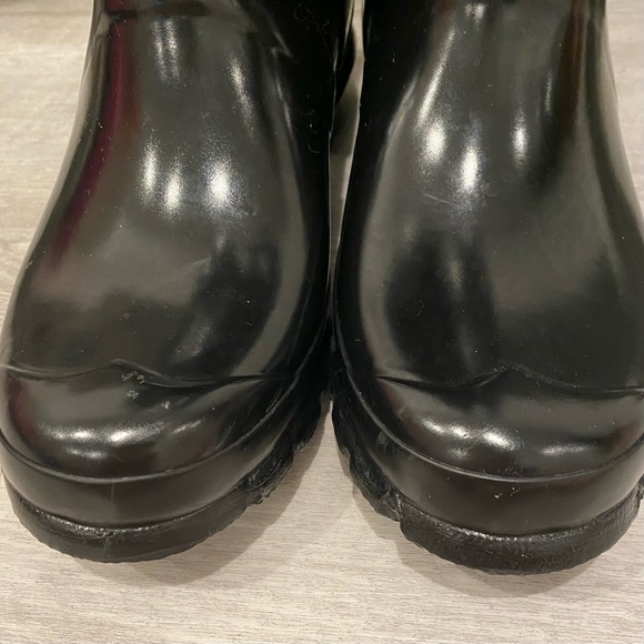 EXCELLENT Condition Kids Hunter Tall Rain Boots Black Gloss Reflective - Picture 6 of 14